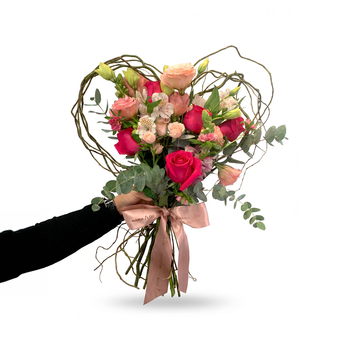 LONG HEART BOUQUET - VERMELHO, BRANCO E TONS DE ROSA CLARO